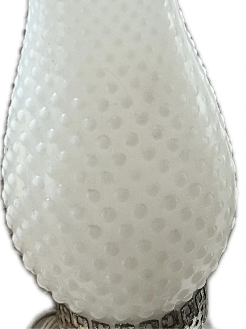 Vintage White Hobnail Milk Glass Table Boudoir Lamp 13.5” Cottagecore
